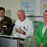Ministryně obrany Jana Černochová uvedla do funkce nového ředitele ÚVN